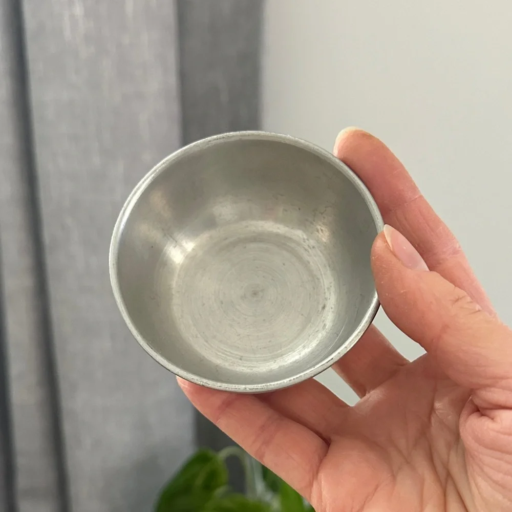N/A elegant silver